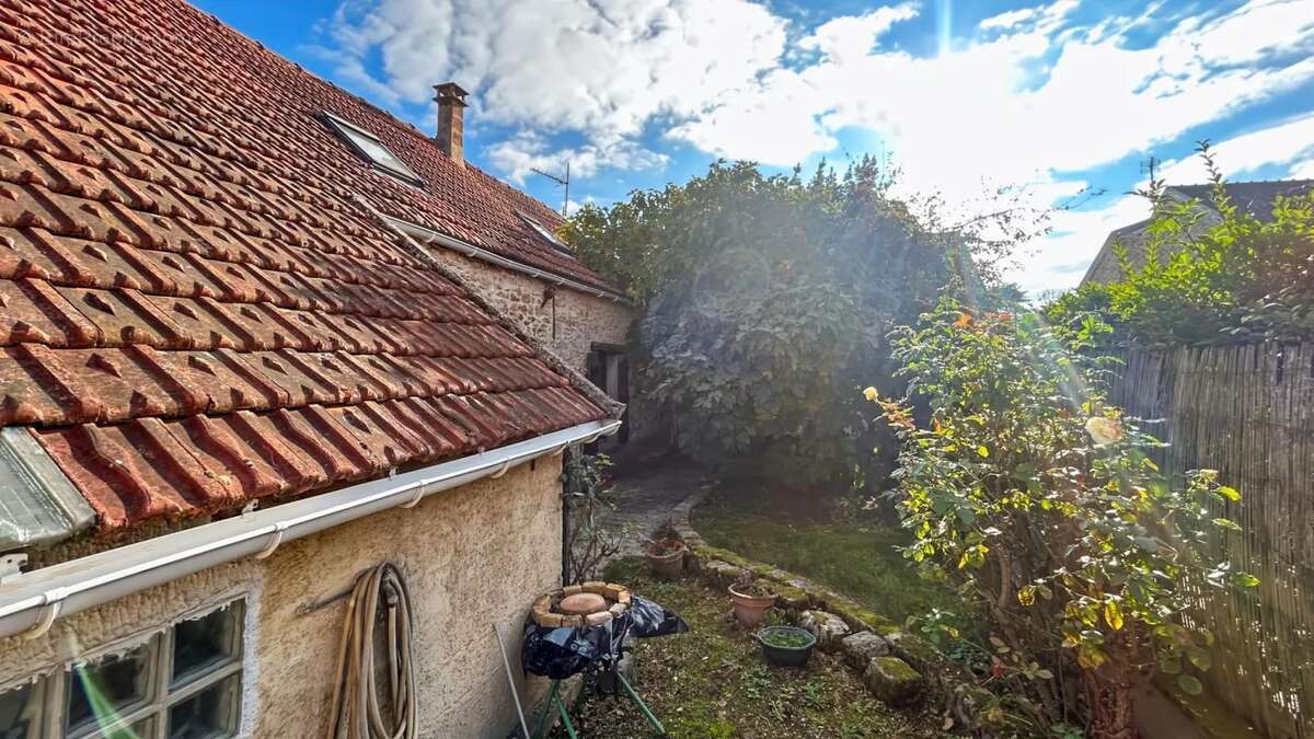 Maison à REAU