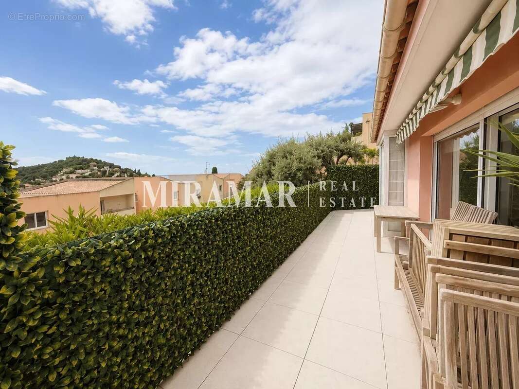 Appartement à VILLEFRANCHE-SUR-MER
