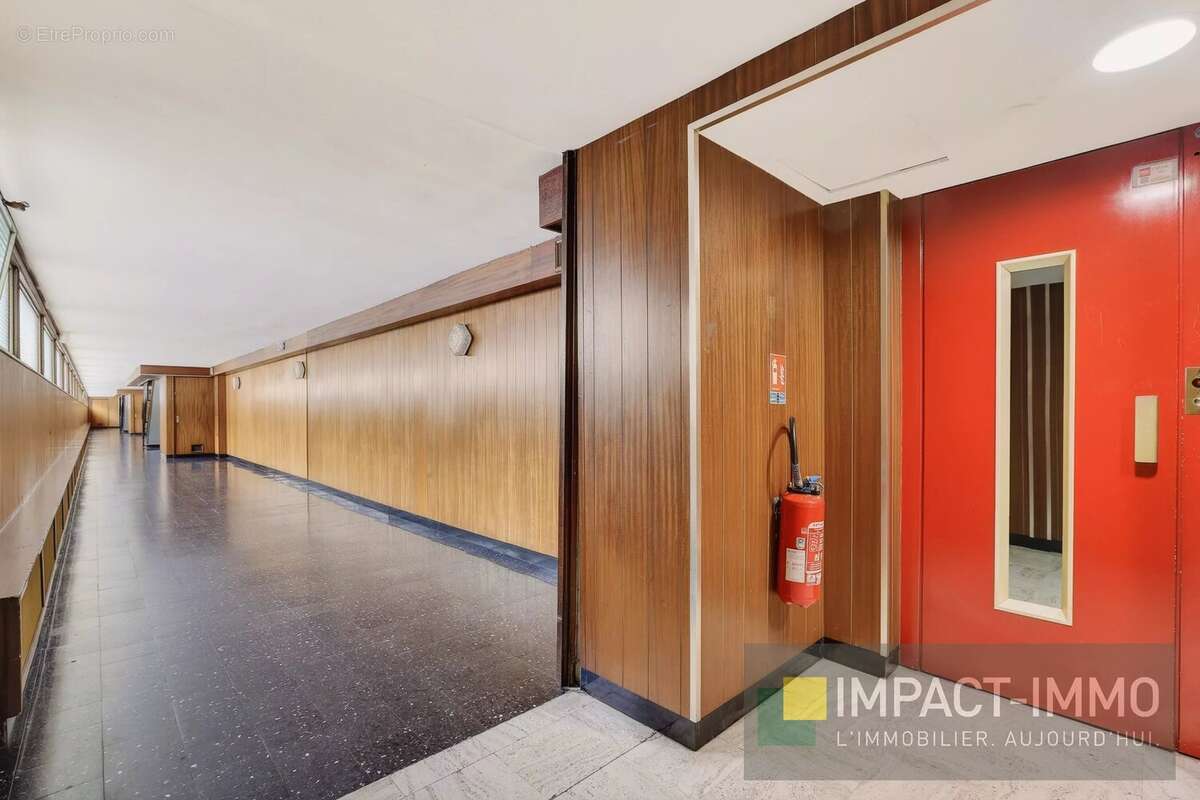 Appartement à LEVALLOIS-PERRET