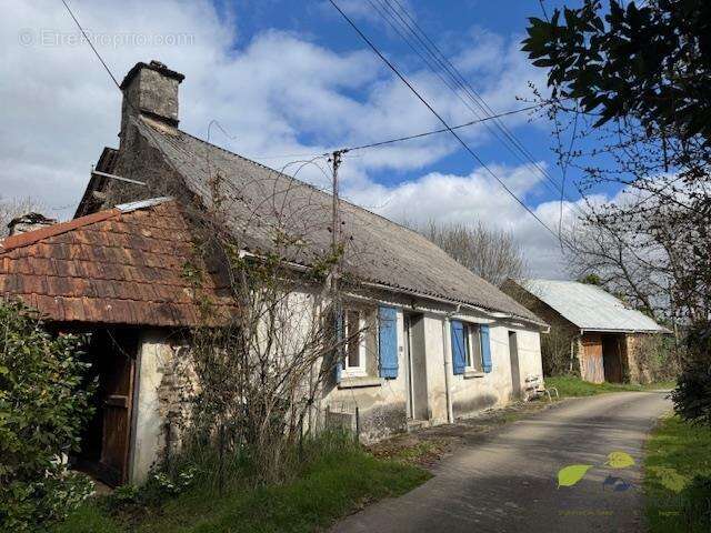 Maison à PEYRISSAC