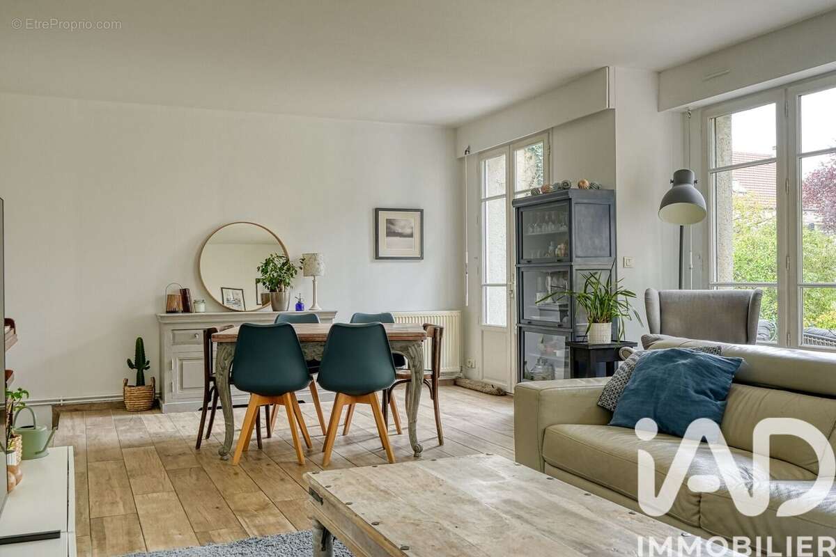 Photo 3 - Maison à TRIEL-SUR-SEINE