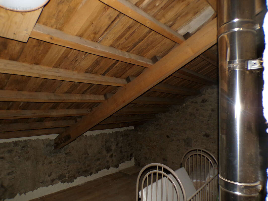 Maison à SAINT-ANDRE-EN-VIVARAIS