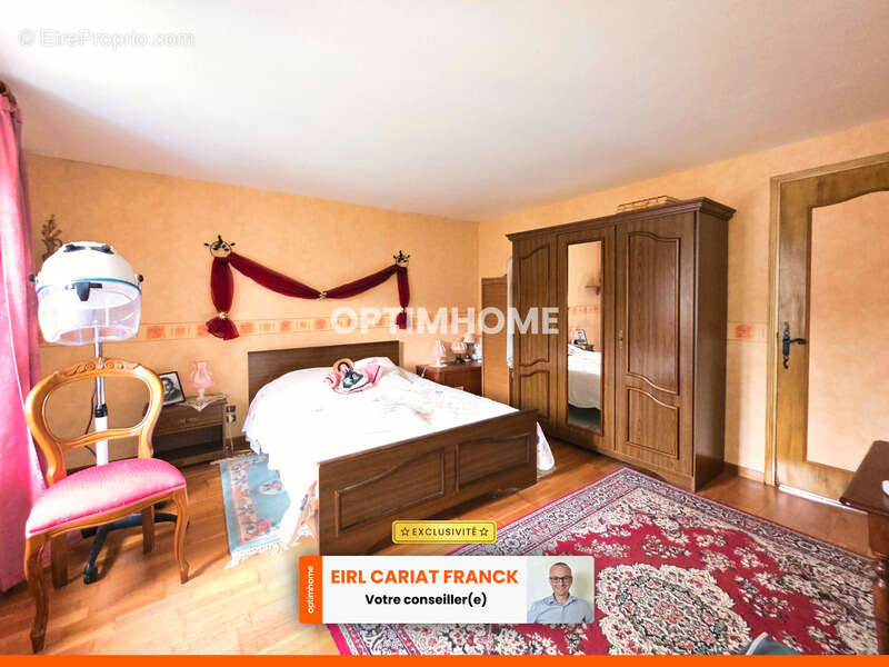 Maison à LE GRAND-BOURG