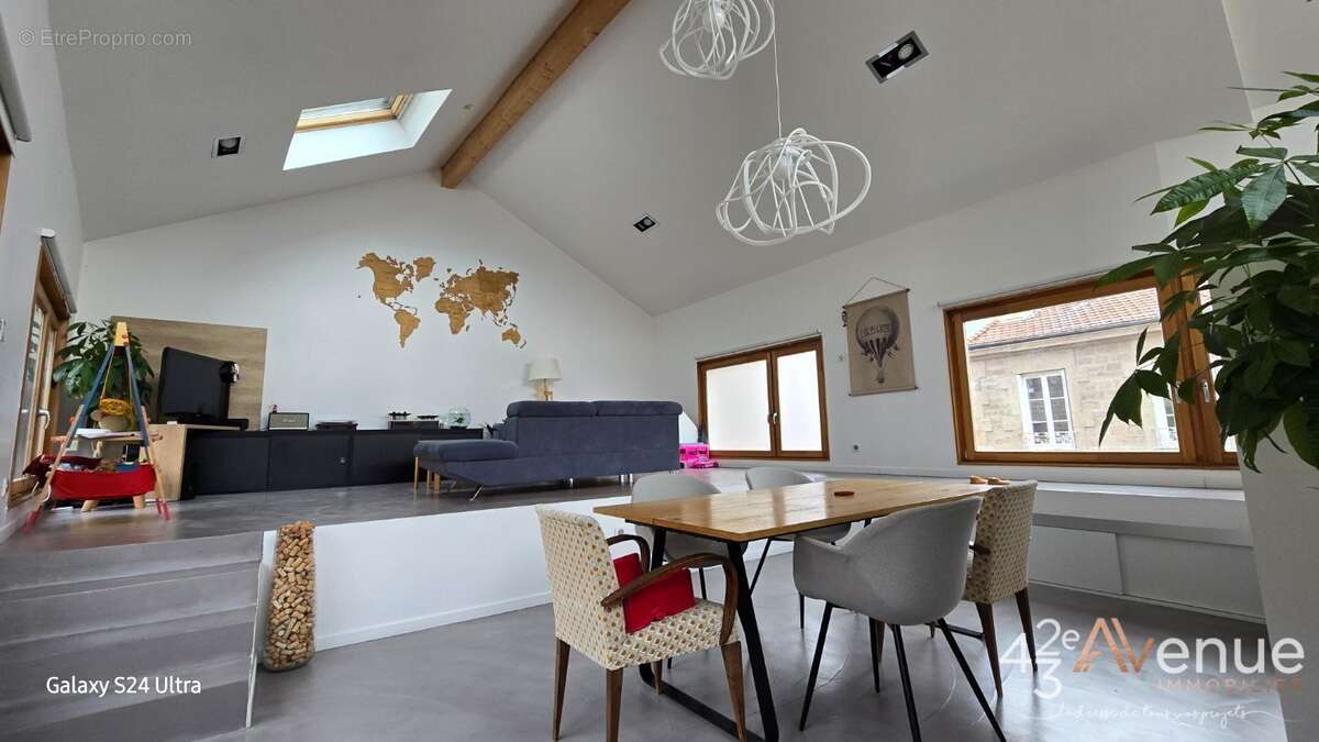 Maison à SAINT-ETIENNE