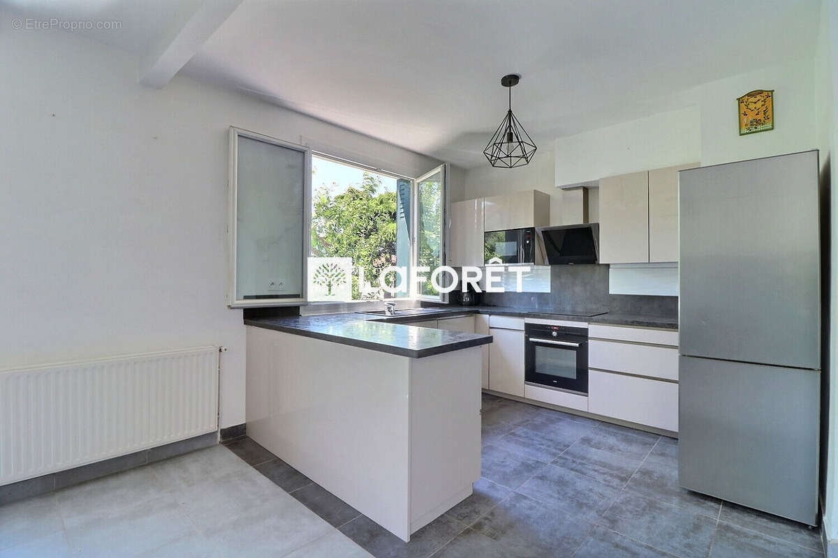 Maison Rueil Malmaison 6 pièces 110m² - photo 6