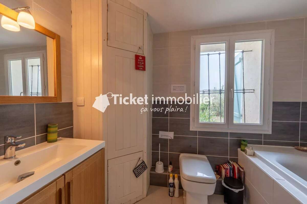 Maison à CUXAC-D&#039;AUDE