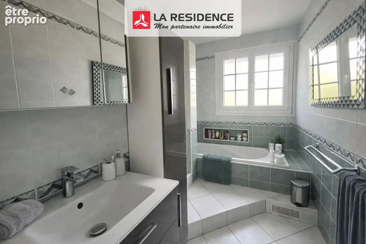 Maison 6 pièces 150 m² à vendre à Vernon (27200) - photo 8