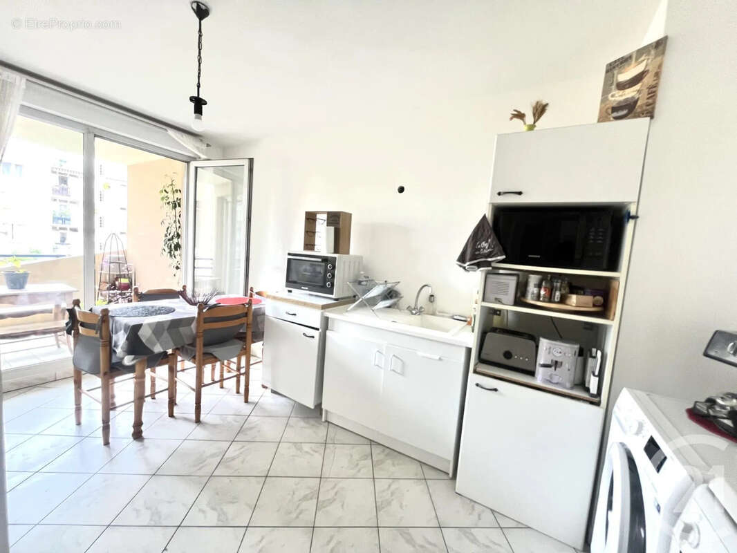 Appartement à VILLEURBANNE