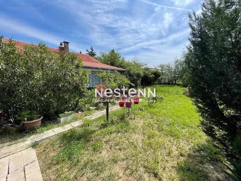 Commerce à PORTET-SUR-GARONNE