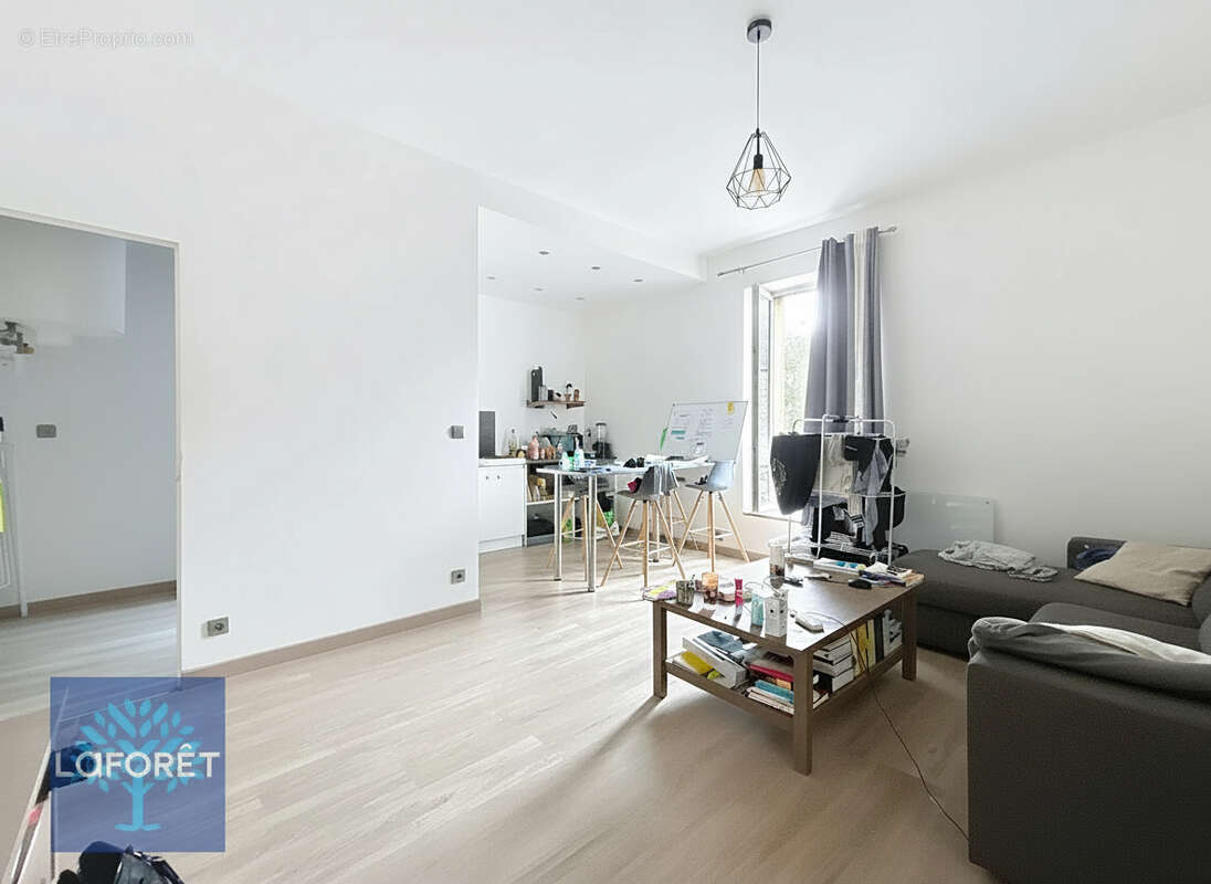 Appartement à FOUGERES