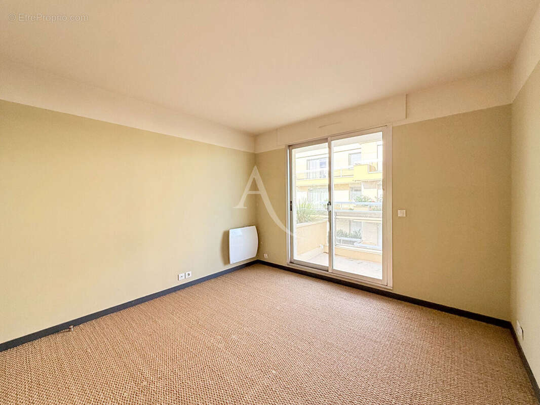 Appartement à LE PERREUX-SUR-MARNE