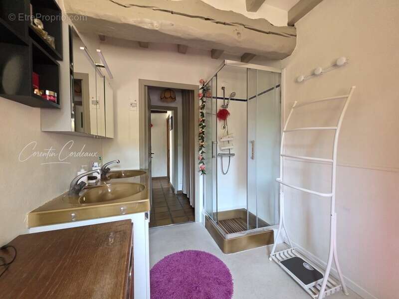Maison de caractère en brique et silex – XIXe siècle – Environ 193 m² habitables – Terrain de 3 200 m² - photo 10