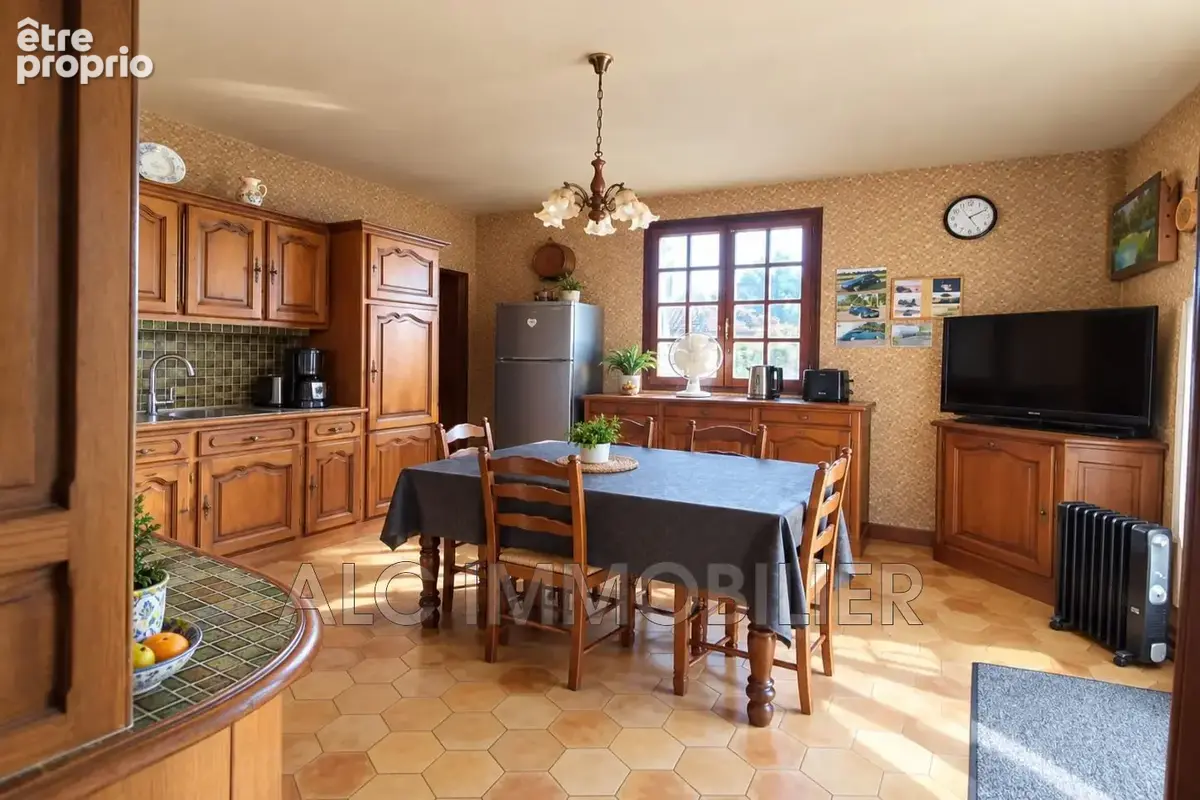 Maison 3 pièces 111 m² à vendre à Lonrai (61250) - photo 2