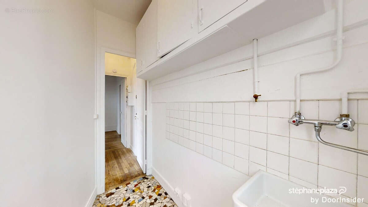 Appartement à LA GARENNE-COLOMBES