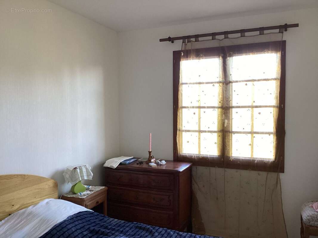 CHAMBRE COTE EST REFAITE - Maison à LE VERDON-SUR-MER