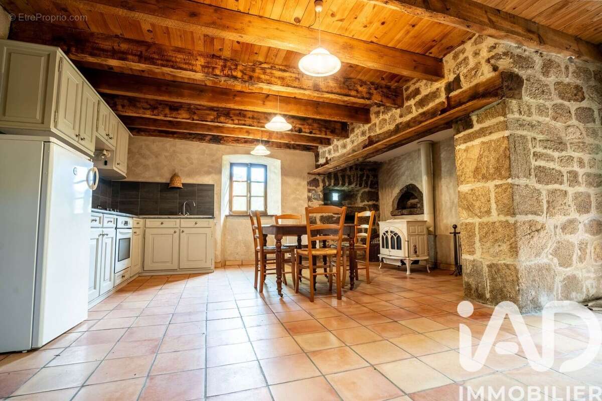 Maison 120 m² à Pailhares  - photo 5