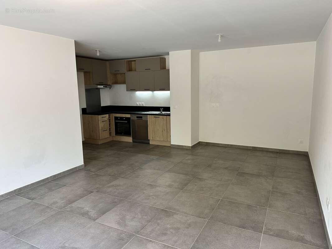 Appartement à vendre 3 pièces POISY (74) - photo 7