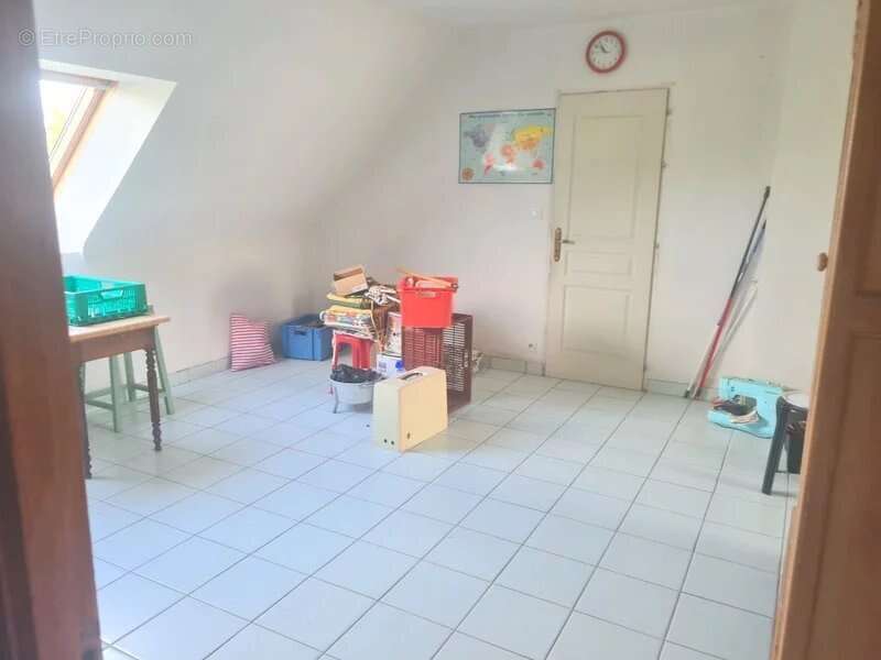 Maison à CHATELAUDREN