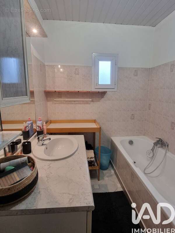 Photo 9 - Maison à SURGERES