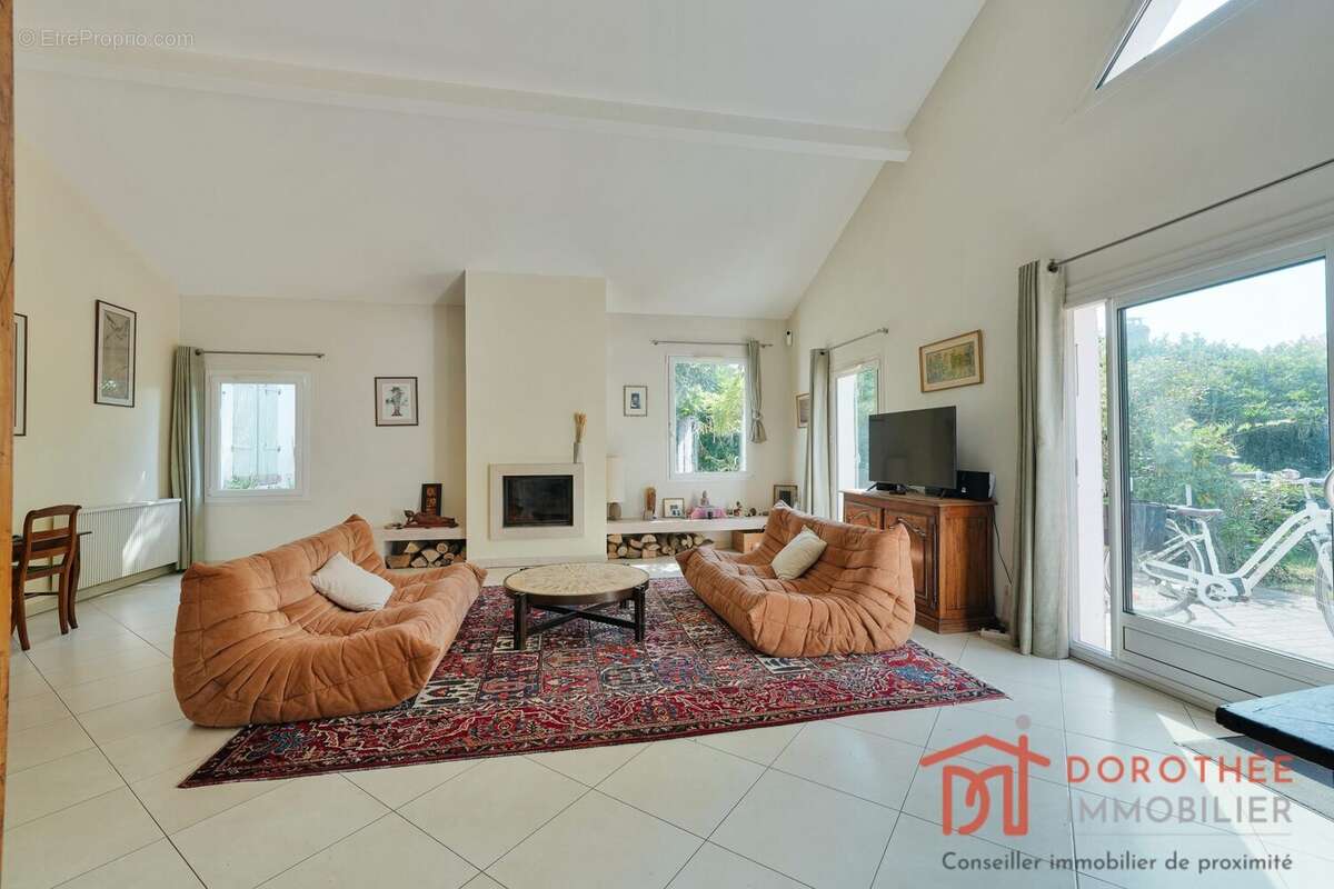 Maison à MAROLLES-EN-BRIE
