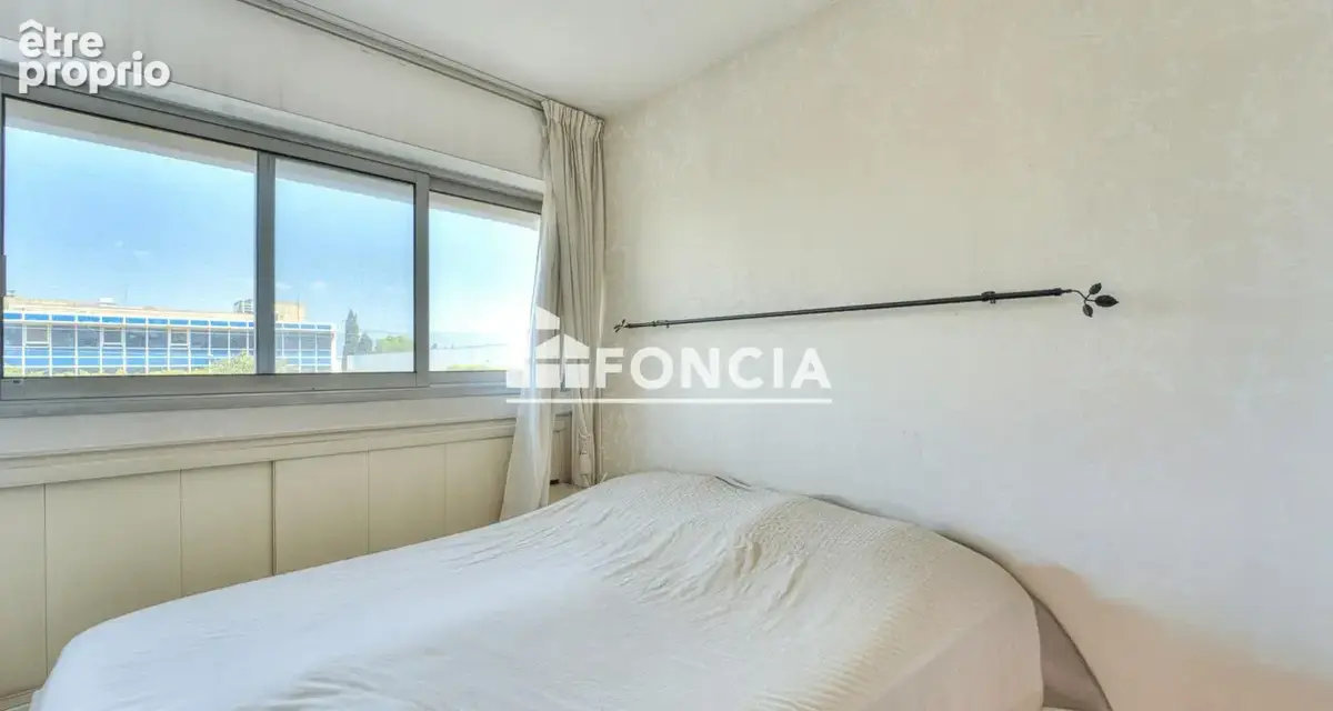 Cannes plage du midi front de mer t2 de 42m2+terrasse de 9m2 + parking, cave et tennis - photo 8