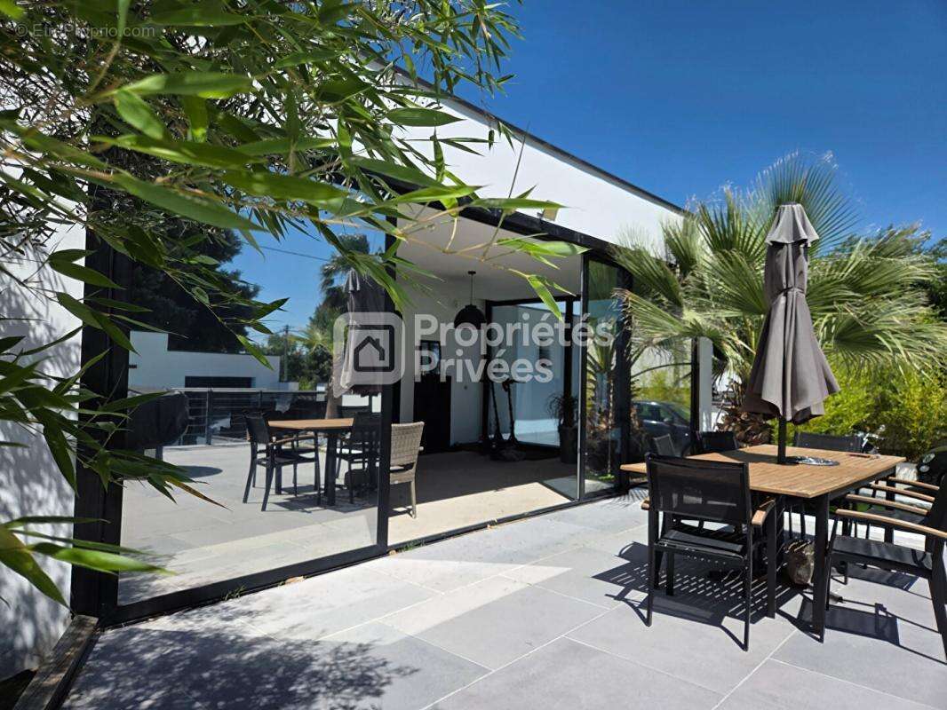 Maison Montélimar 6 pièces 225 m2 - photo 4