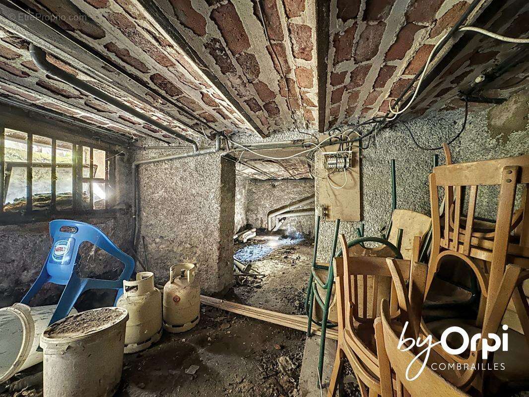 Appartement à COMMENTRY