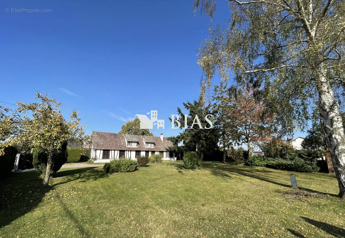 Maison à BEAUMONT-LE-ROGER