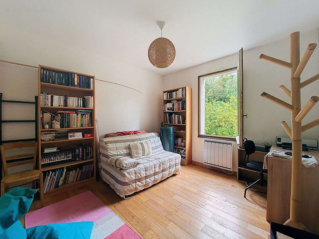 Grande maison familiale 4 chambres avec piscine - quartier du Montagné- Villeneuve les Avignon - photo 10