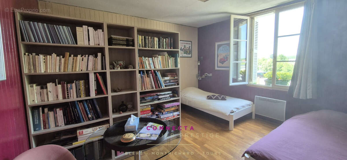 Maison à AZAY-SUR-CHER