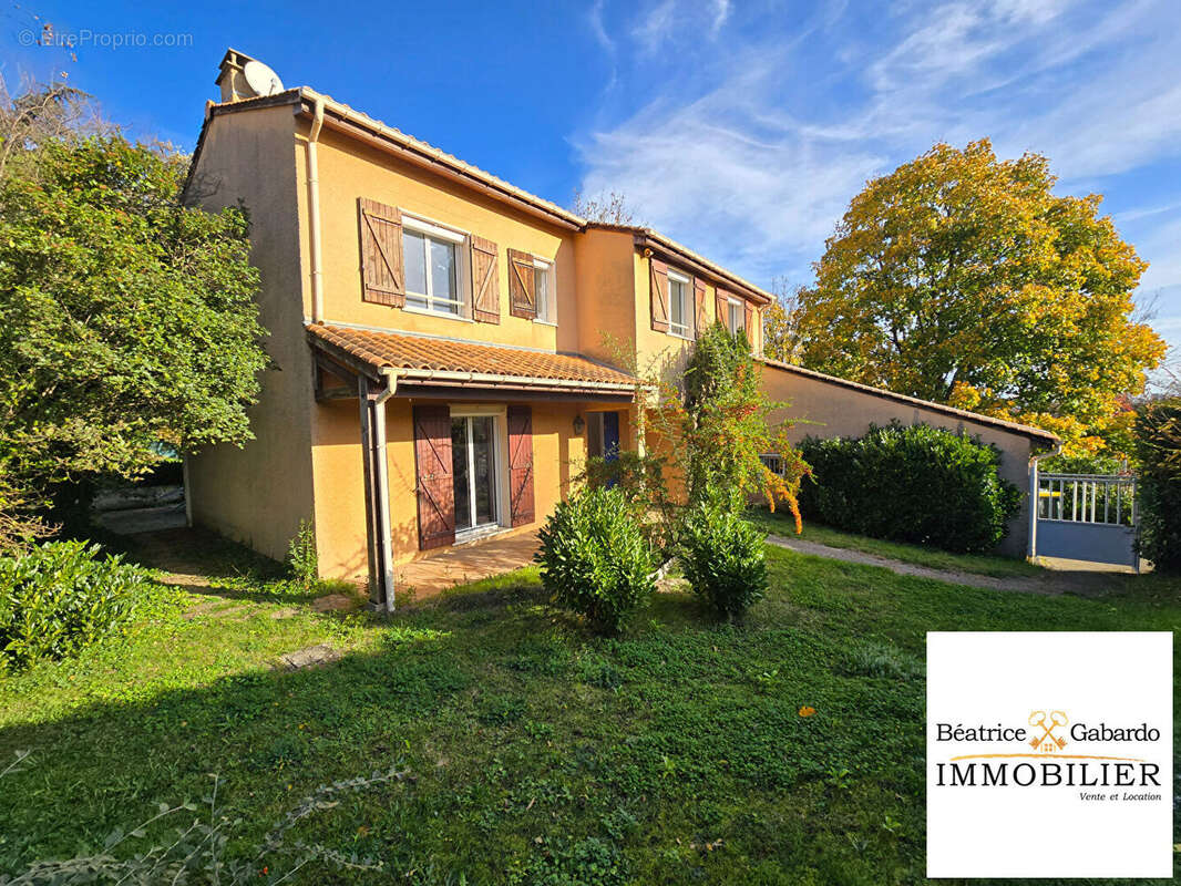 Maison St Genis Laval 5 pièce(s) 130  m² - photo 18