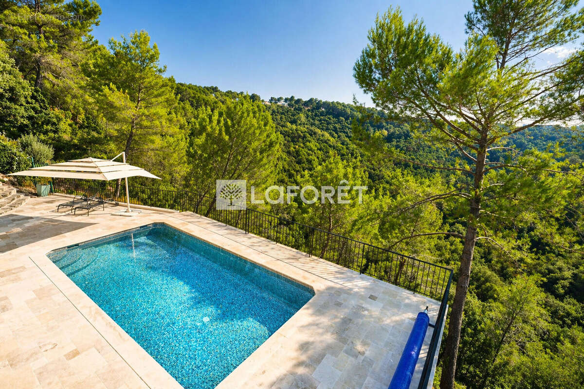 Maison à BIOT