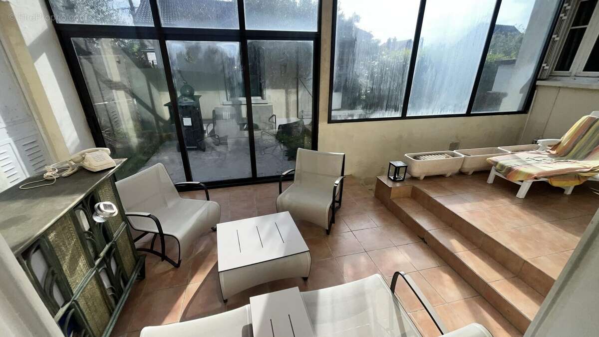 Maison à MONTIGNY-LES-CORMEILLES