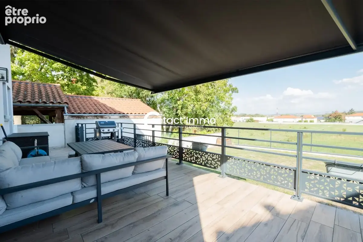 Maison 4 pièces 92 m² à vendre à Les Martres-D'artiere (63430) - photo 8