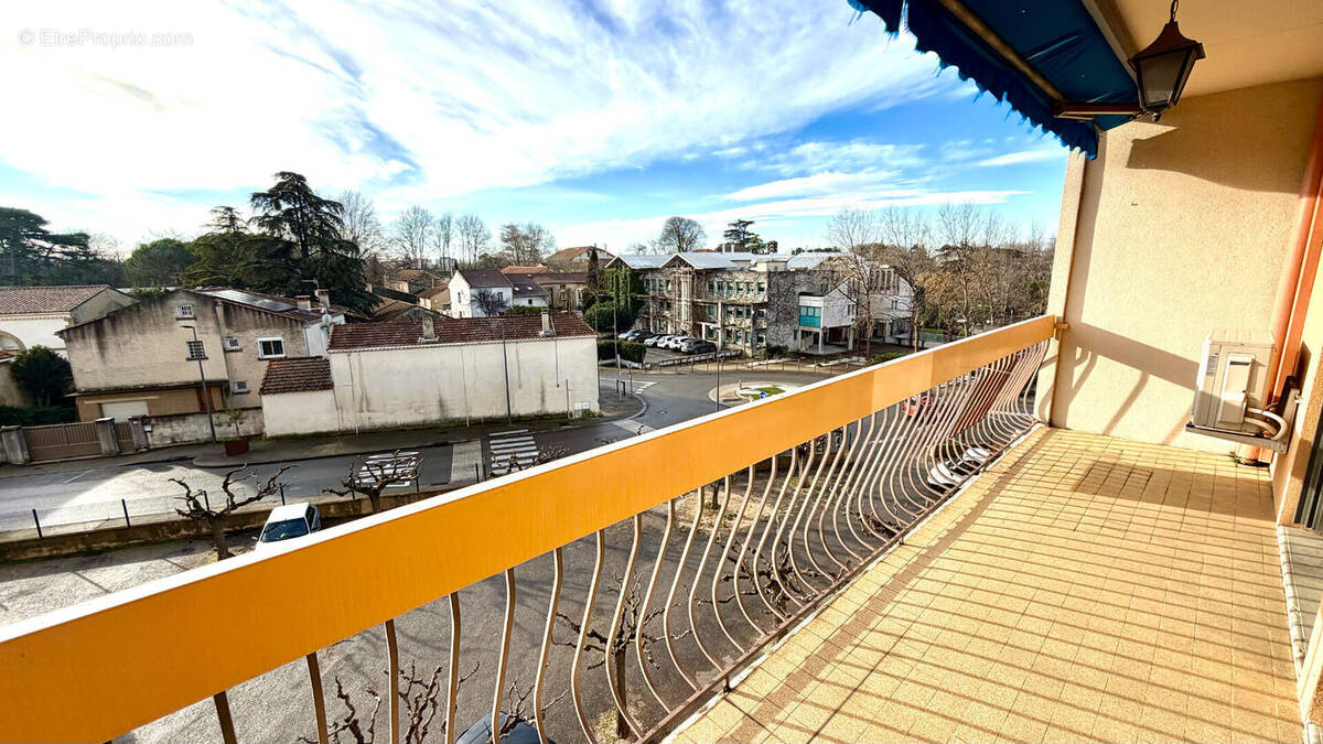 Appartement à SORGUES