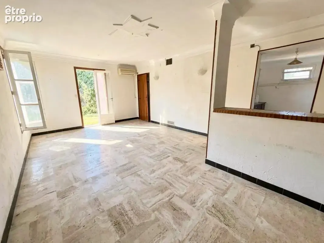 LE MUY (83) - Maison 5p - 88m² - photo 6