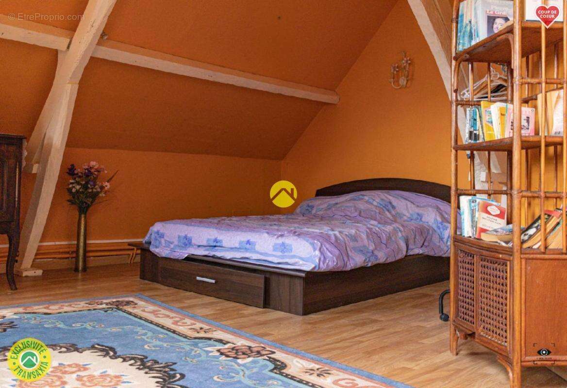 Maison à BEAURAINVILLE