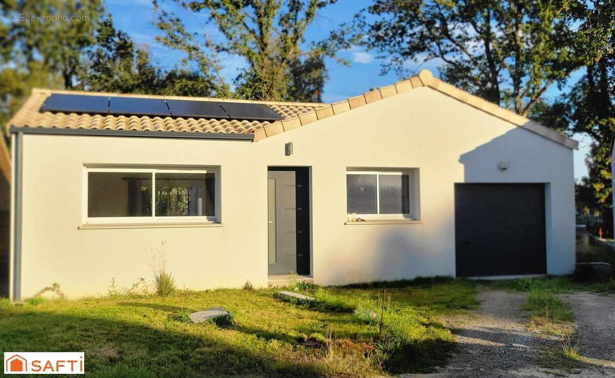 Photo 2 - Maison à CHALLANS