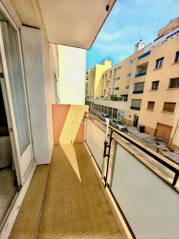 Appartement à HYERES