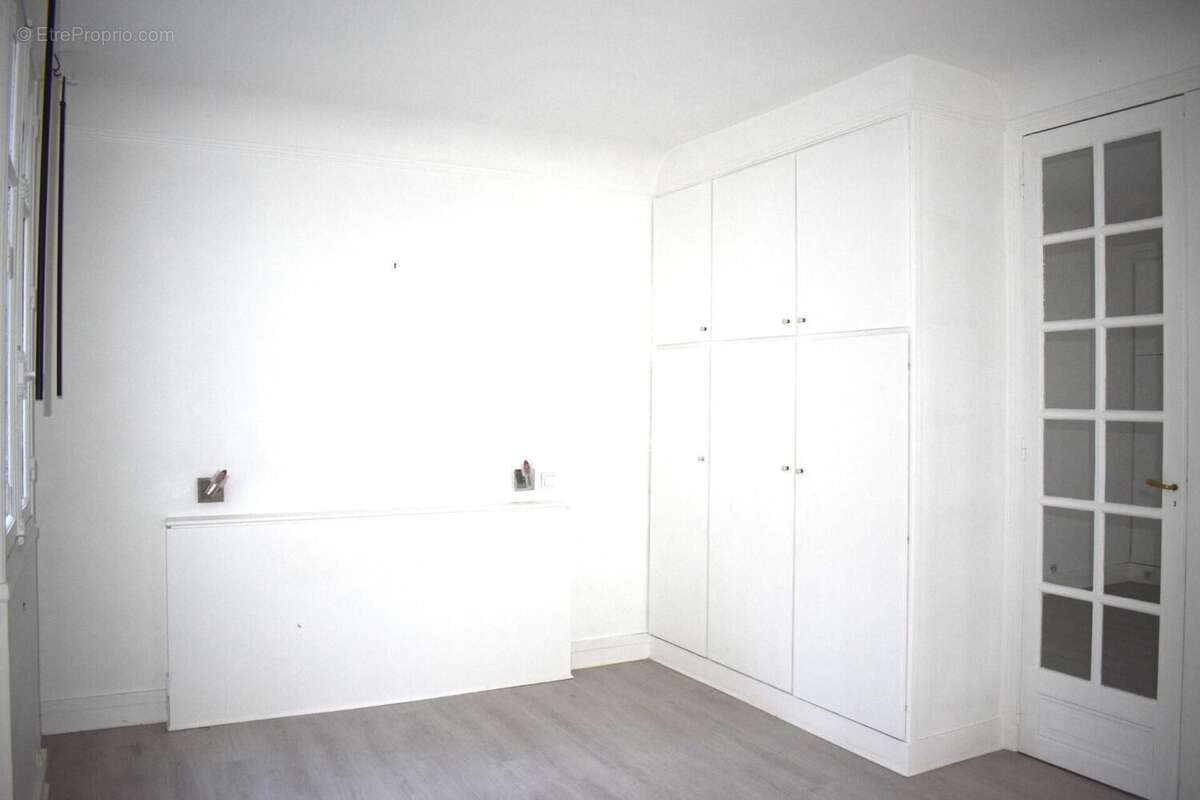 Photo 8 - Appartement à PARIS-16E