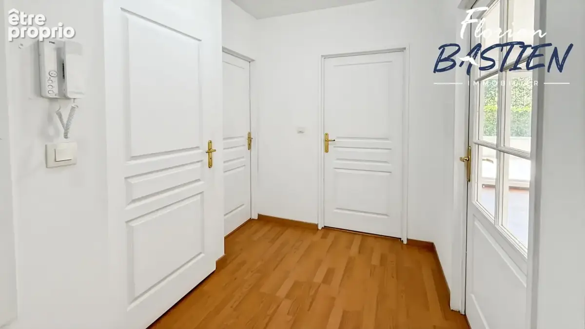  NOUVEAUTÉ À VALENCIENNES : un T2 en rez-de-chaussée avec terrasse de 20 m² et garage ! - photo 3