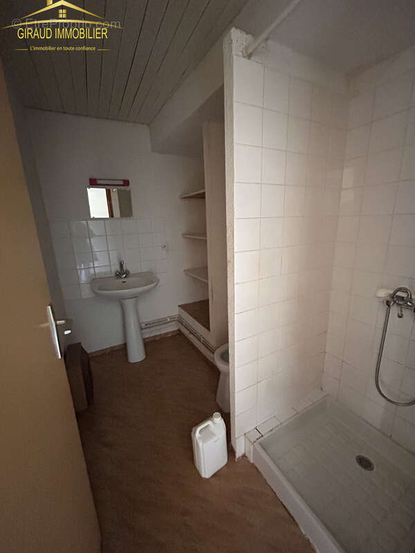 Appartement à CUINZIER