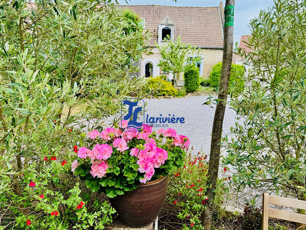 Corps de ferme - photo 11
