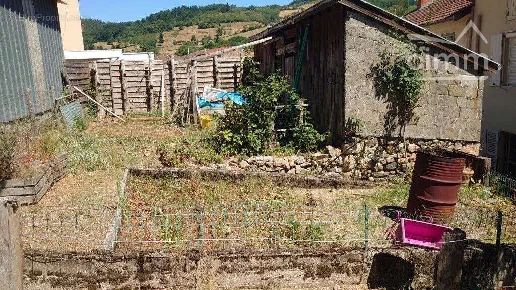 Maison à LAMURE-SUR-AZERGUES