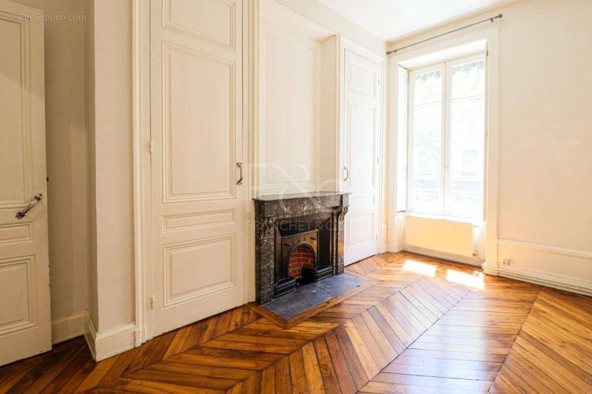 Appartement de type 2 de 54 m² - photo 5