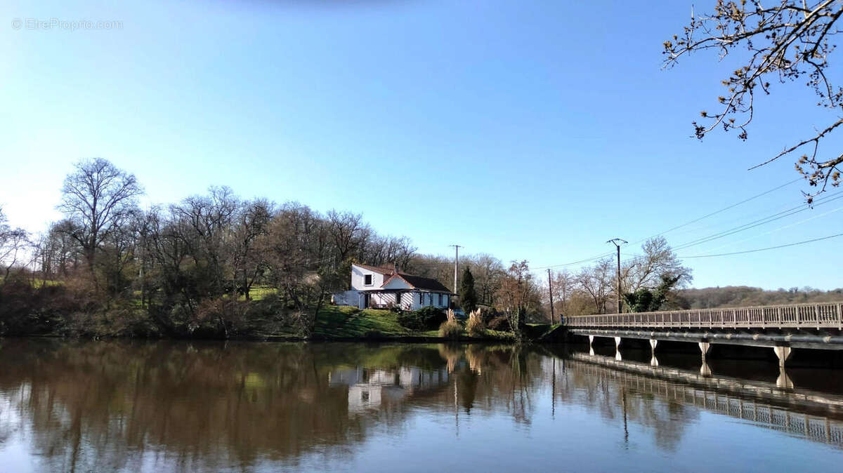 4 mars 2026 - Maison à AVAILLES-LIMOUZINE