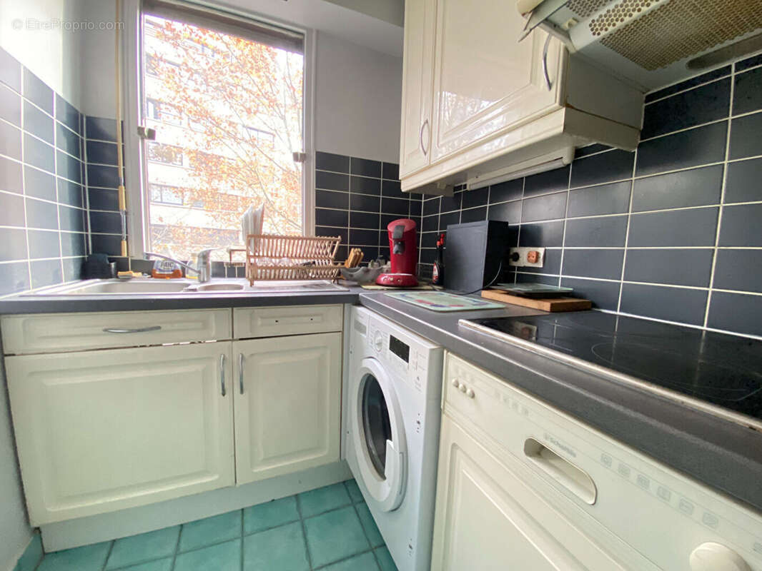 Appartement à PARIS-19E