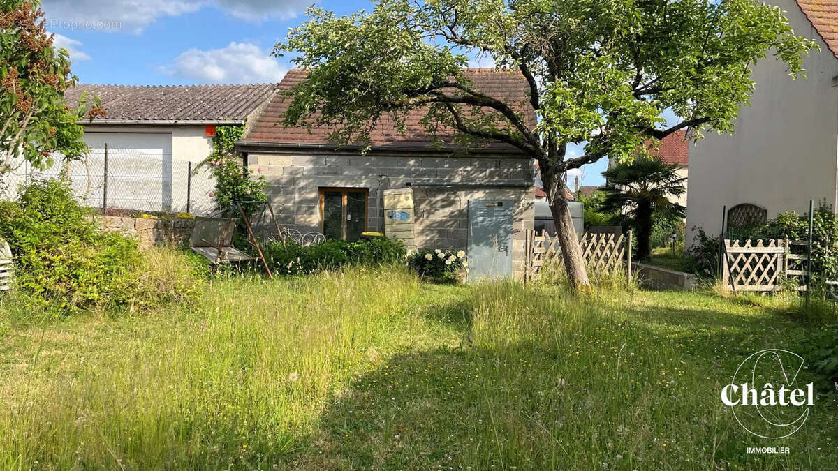 Terrain à MAGNY-EN-VEXIN