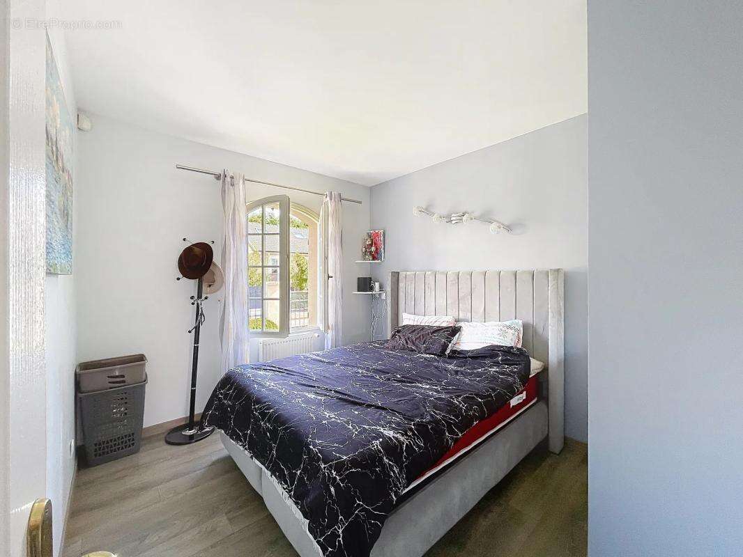 Maison à BEAUCHAMP