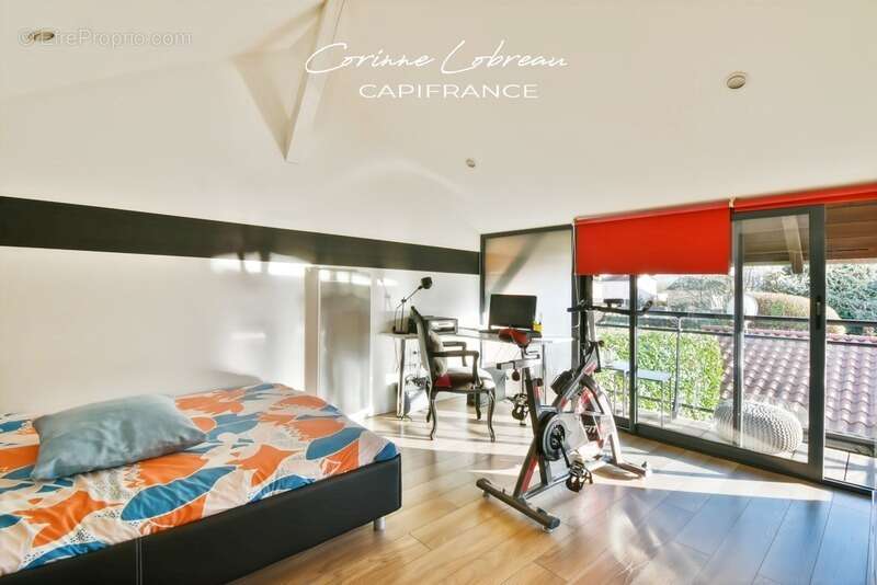 Maison à vendre avec chambre indépendante à BOURG EN BRESSE (01) - photo 17